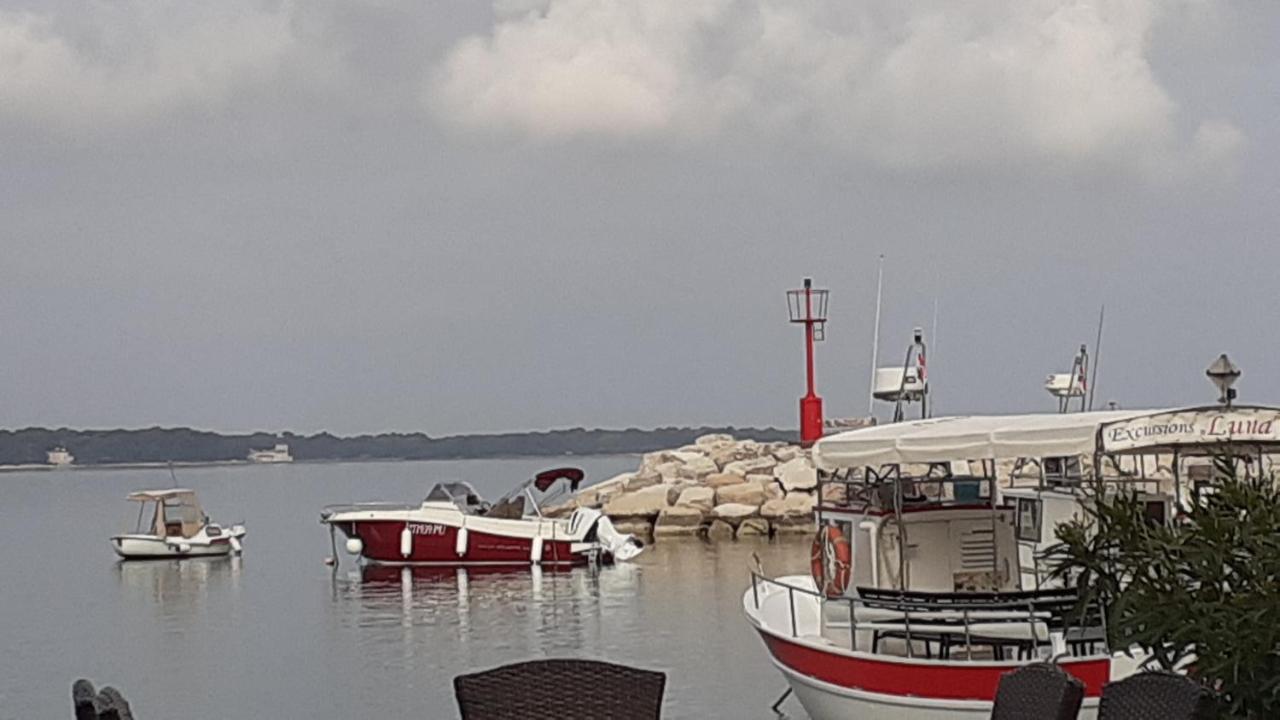 Adriatic Apartments Nada 法扎纳 外观 照片